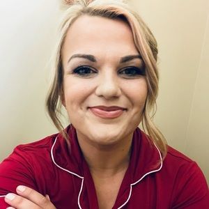 Meet your Posher, Kelsey